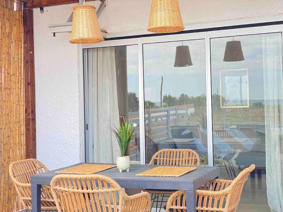 Boho Natural Beachfront Detached House Analipsis  Exterior foto